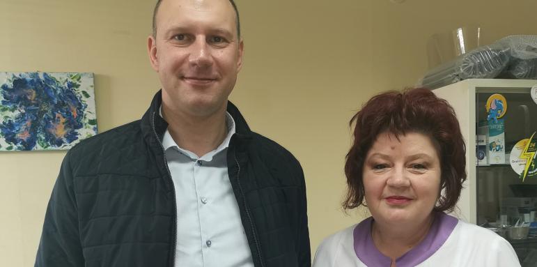 Доц. Николай Цонков: Важно е да се помага на джипитата